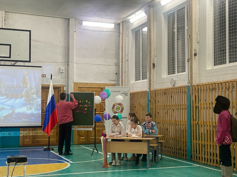 Театрализованная постановка "Филипок" по мотивам рассказа Л.Н.Толстого.
